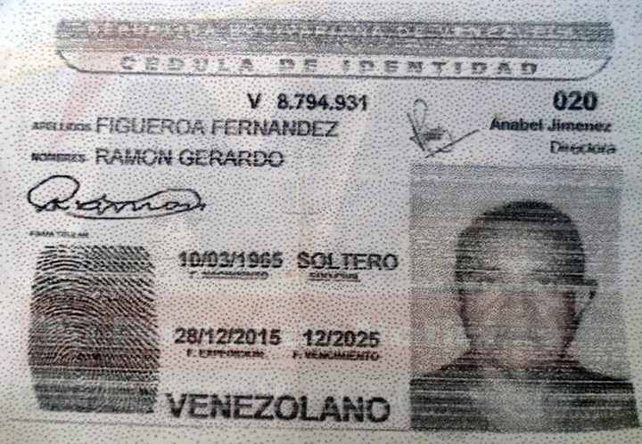 [:es]Encuentran a profesor muerto en extrañas circunstancias[:]