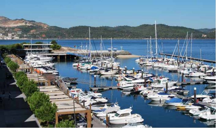 [:es]La elitesca vida en Troia,  las mejores vacaciones.[:]