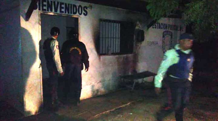 [:es]Capturaron a “El Miki” luego de incendiar la sede del Iapatmi en Padre Chacín[:]