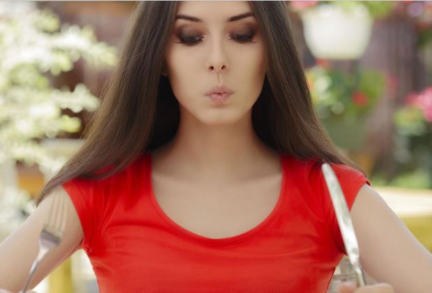 [:es]¡Ten cuidado! Mira bien que no caigas en estas ocho tentaciones.[:]