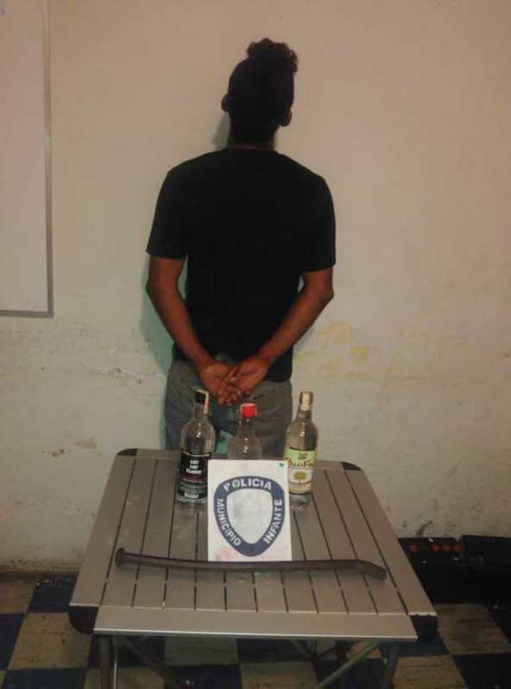 [:es]»La Zorra» robó una licorería y lo capturó el Iapatmi[:]