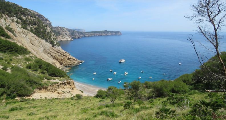 [:es]DESPIERTA TUS SENTIDOS RECORRIENDO LA BAHÍA DE ALCÚDIA[:]