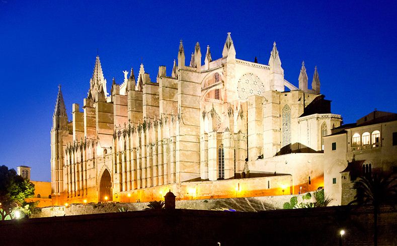 [:es]El brillo nocturno de las ciudades mas solicitadas.[:]