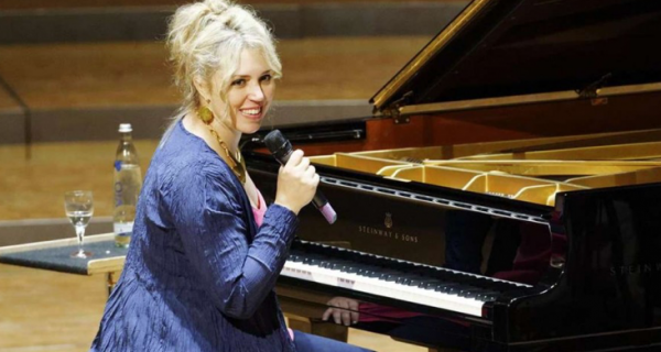 [:es]Pianista venezolana Gabriela Montero recibe el Premio Beethoven de Derechos Humanos[:]