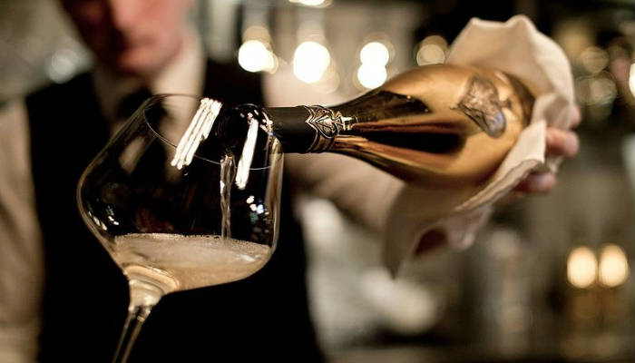 [:es]Champagne, una bebida de lujo[:]