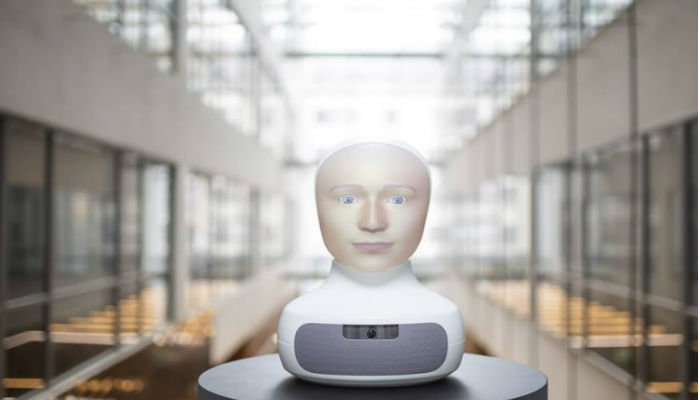 [:es]Nuevo robot con aspecto humano revoluciona la industria[:]