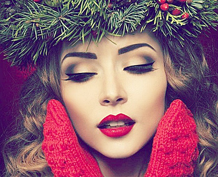 [:es]Es necesario conocer las nuevas tendencias en maquillajes para festejar en esta Navidad[:]