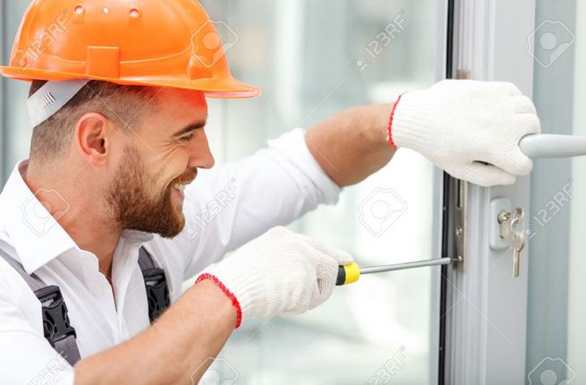 Cuando es más conveniente llamar al cerrajero profesional