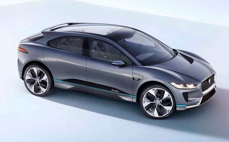 El automovilismo despierta la adrenalina en pilotos y espectadores