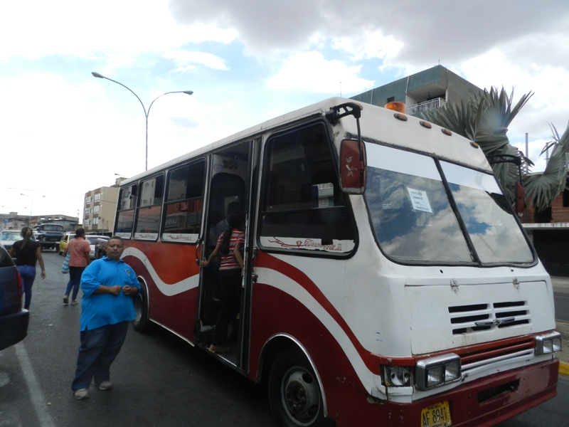 El servicio de transporte público en Valle de la Pascua es pesimo