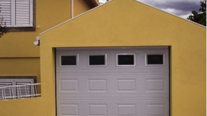 Importancia de una puerta de garage segura