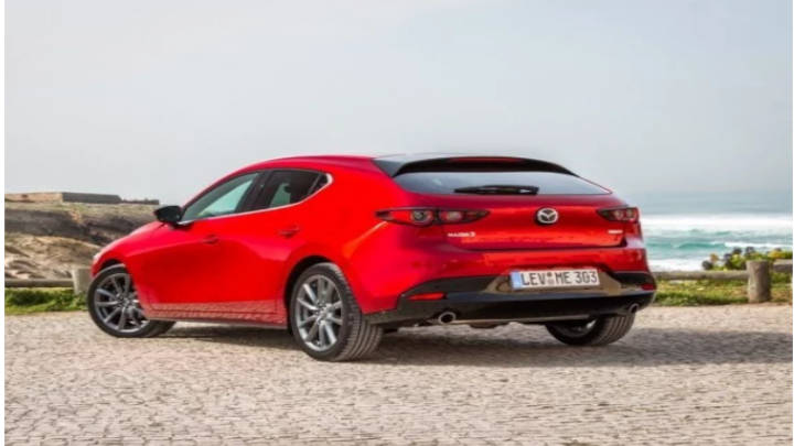Elegante compacto, Mazda3  2019