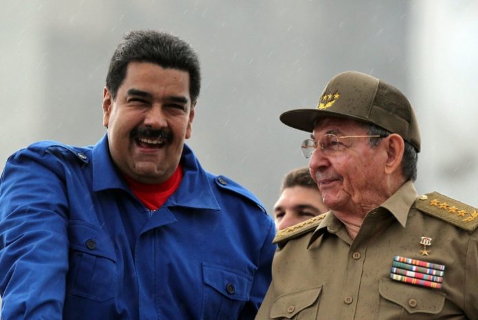 EEUU sancionó a Raúl Castro por violaciones de DDHH