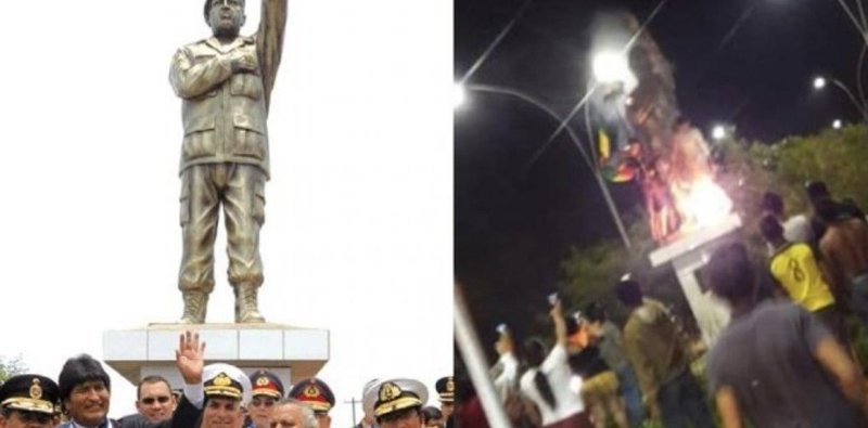 [:es]Tumbaron la estatua de Hugo Chavez en Bolivia[:]