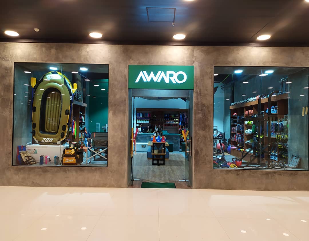 [:es]Inauguración de AWARO. La tienda del deporte y aventura [:]