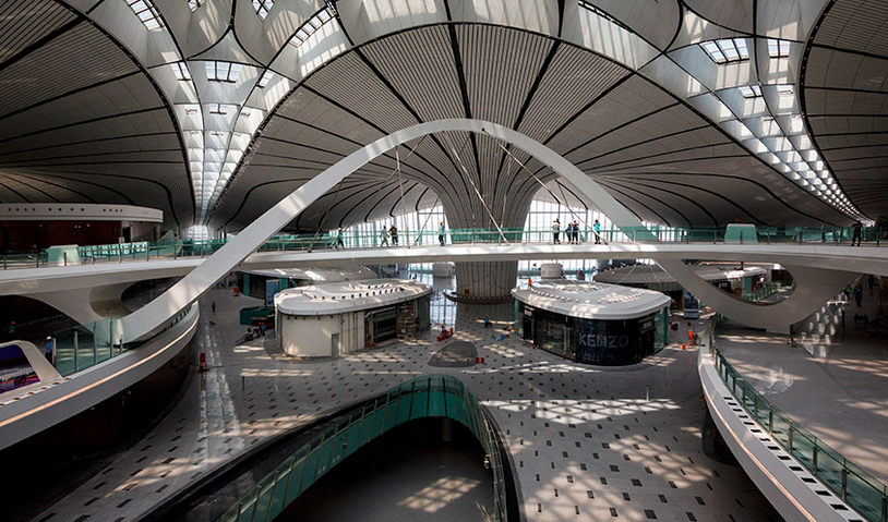 ¡Para variar!, Pekín, record Guiness, el aeropuerto más grande del mundo