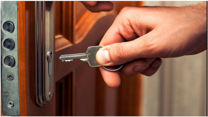 [:es]¿Para qué los clientes llaman a los cerrajeros?[:]