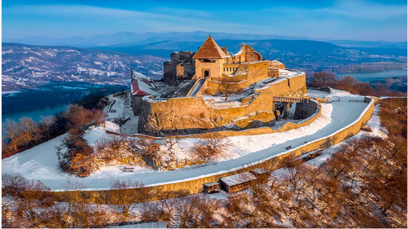 [:es]Destino Budapest: Viaja día por día a sus hermosos alrededores.[:]