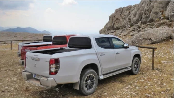 [:es]Mitsubishi L200 2020, preparado para la competencia[:]