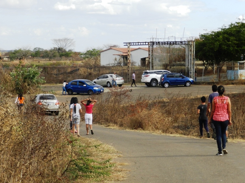 [:es]Dictan medidas cautelares sustitutivas de libertad al Pastor Mujica y su esposa[:]