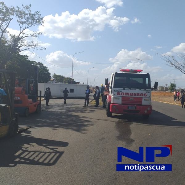 [:es]LA PASCUA. Murió mama, papa e hijo en accidente de transito[:]