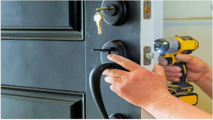 [:es]La Necesidad de contratar a un cerrajero [:]