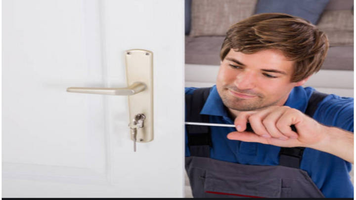 [:es]Condiciones para aceptar un servicio de cerrajería y contratarlo.[:]