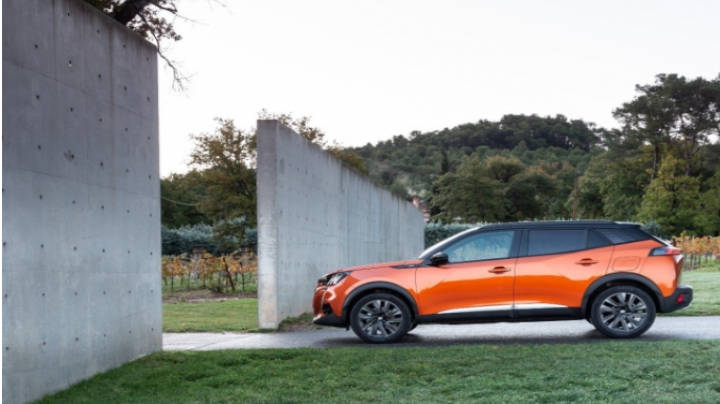 Al aumentar la distancia entre los ejes aumenta su capacidad interior