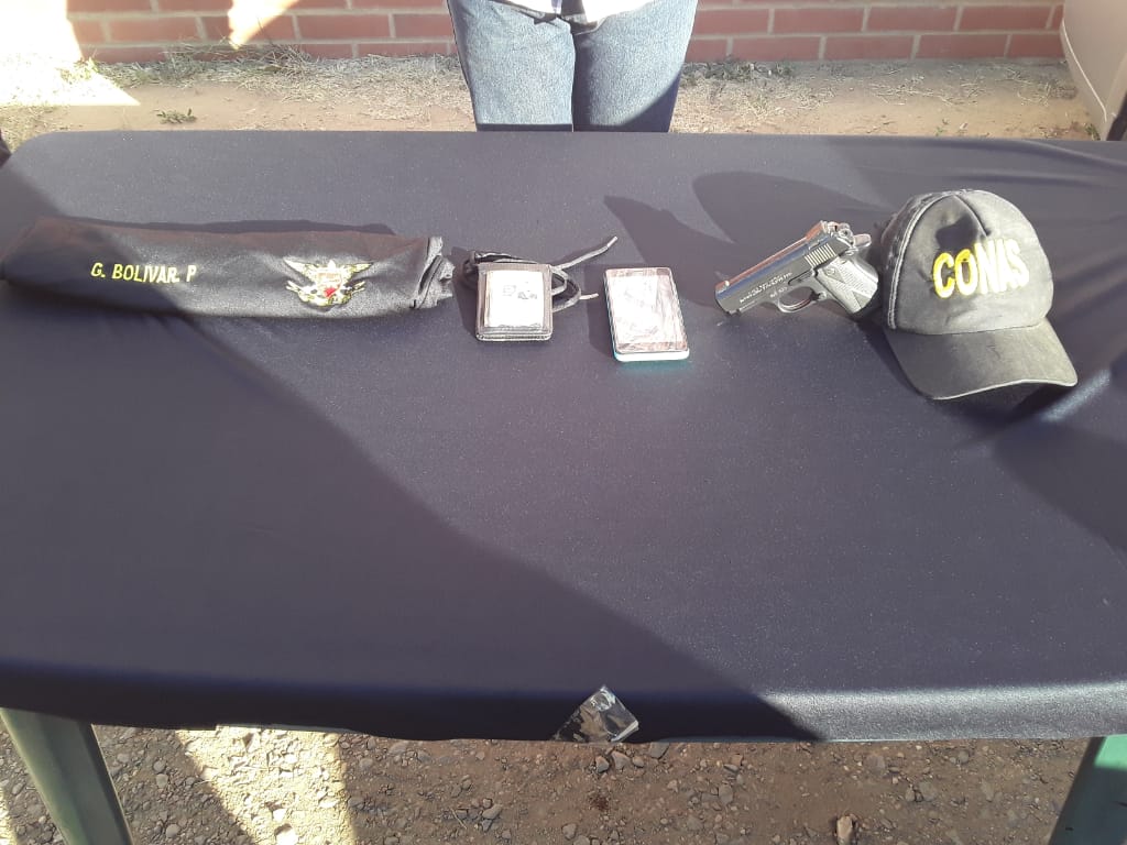 Objetos colectados en el lugar. 