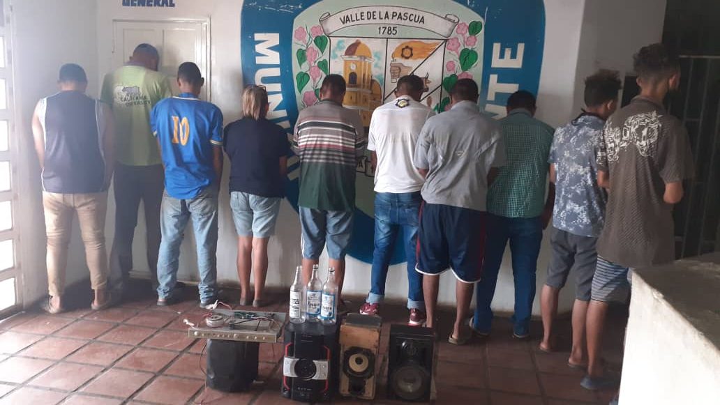 [:es]Diez personas detenidas por no acatar la cuarentena[:]