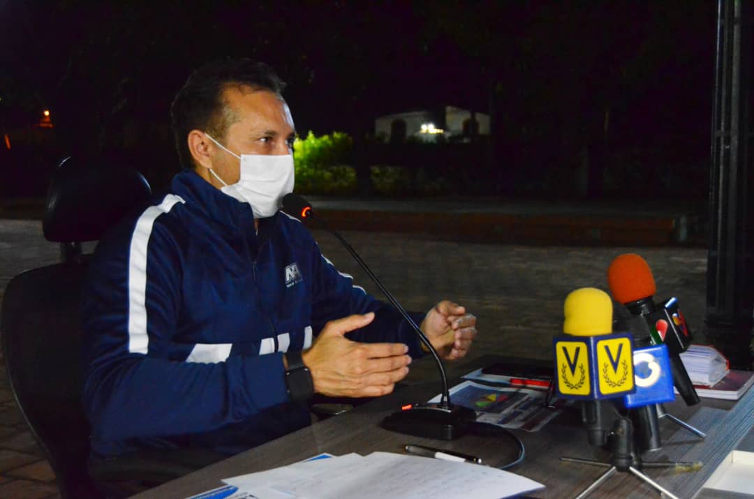 1.- El gobernador del estado Guárico José Vásquez, confirmó la presencia de un segundo caso de Covid-19 encontrándose asintomático y aislado