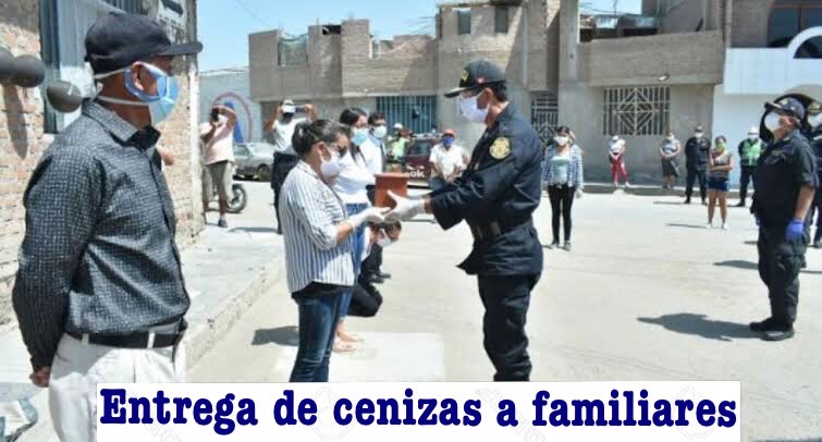 Entrega de cenizas a familiares