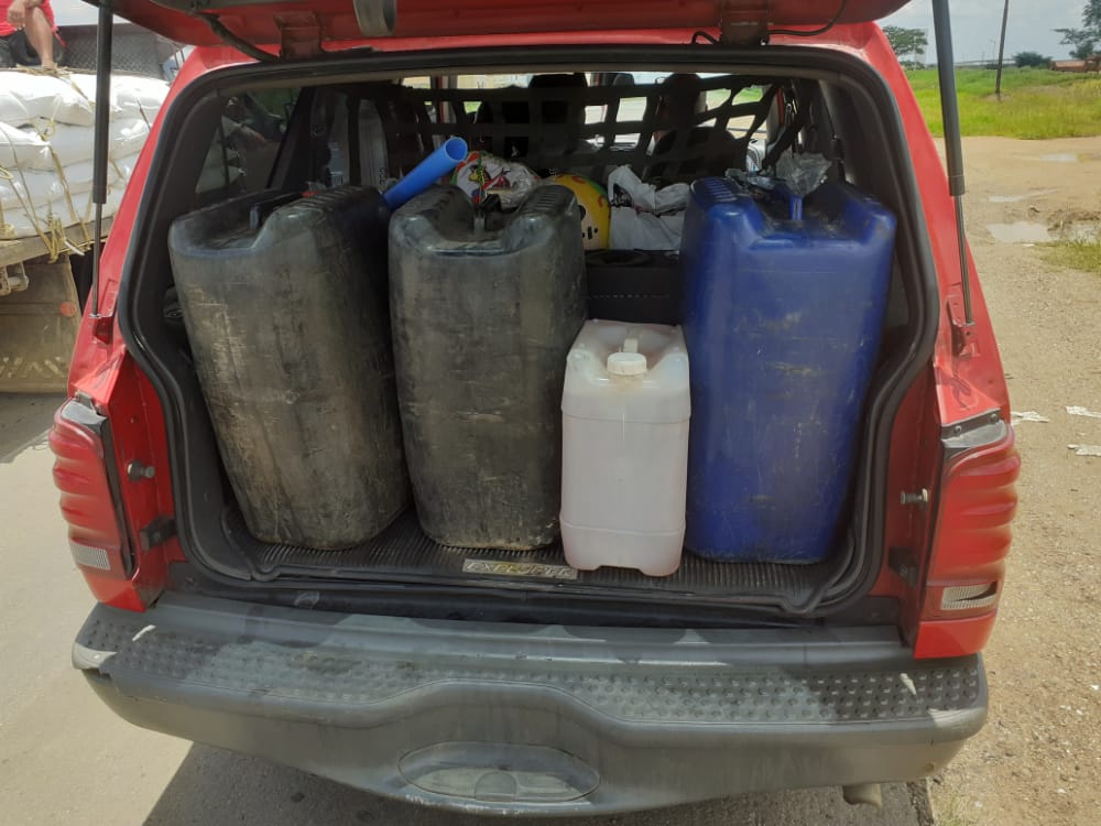 [:es]Detienen cuatro hombres por tráfico de gasolina en Guárico[:]