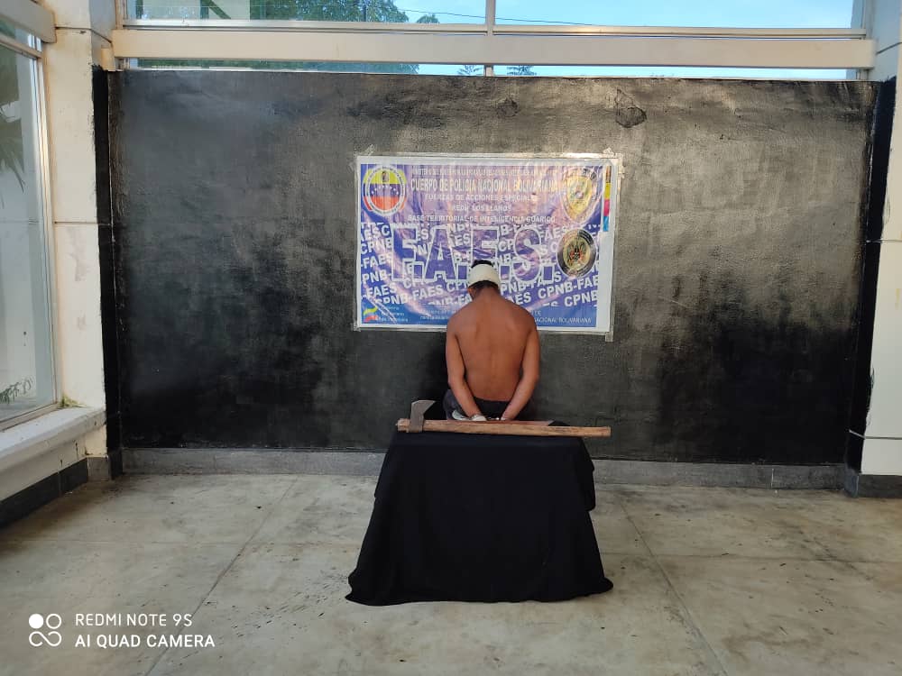 [:es]Enfurecido hirió a hachazos dos personas en zona rural de Guárico[:]