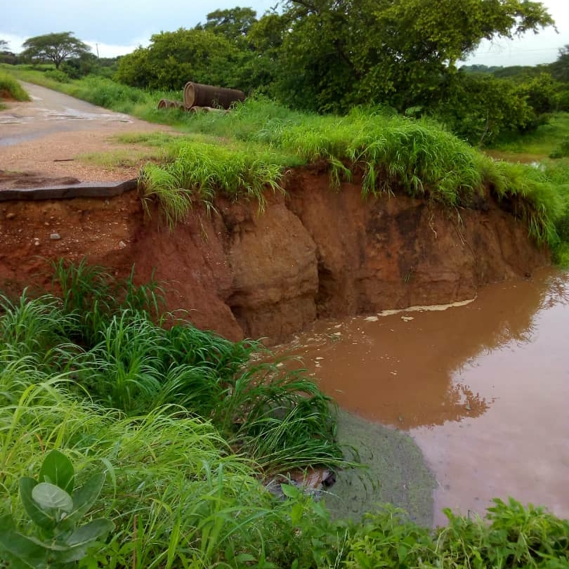 La troncal 14 quedo interrumpido el paso. . 
