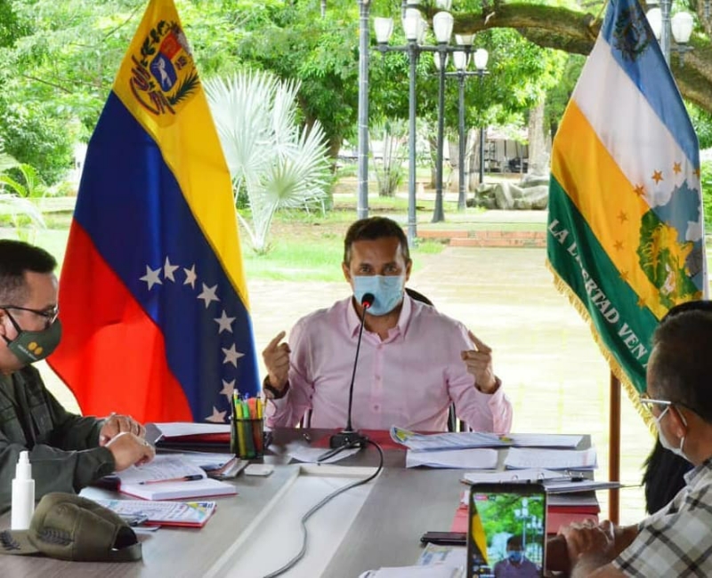 [:es]Médicos y enfermeros se contagian con Covid en Guárico[:]