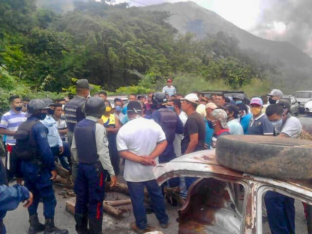 Los manifestantes elevaron sus propuestas para levantar la acción