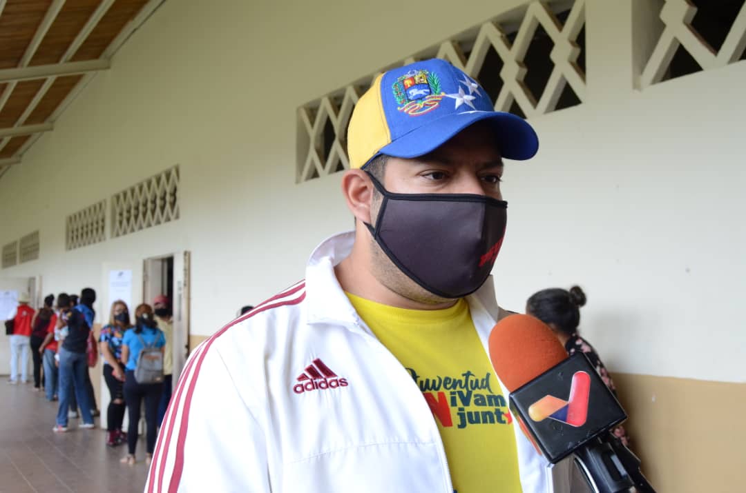 [:es]Eduardo Puerta «Se ha evidenciado la conciencia democrática del pueblo guariqueño»[:]