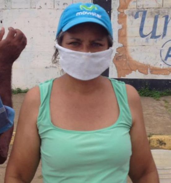 Aitxa Belisario también vecina de esa comunidad