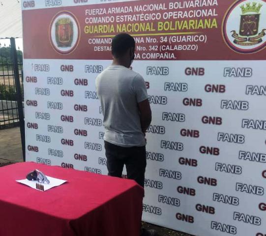 Detenido por porte ilícito de arma de fuego