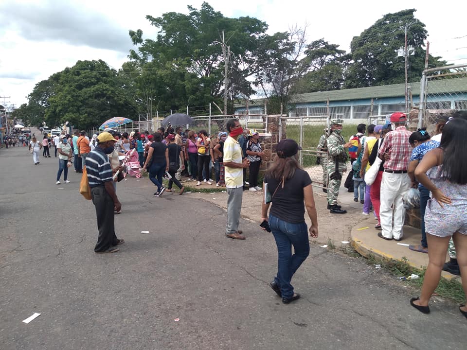[:es]Fácil y rápido proceso electoral, consideran electores participantes en simulacro[:]