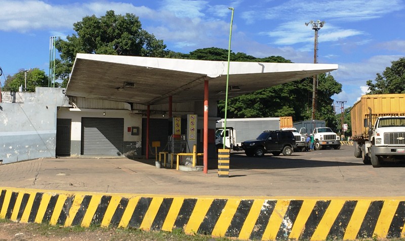 [:es]Persisten los problemas por el suministro de combustible en Roscio[:]