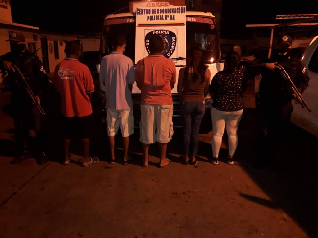 Decomisaron 149 cilindros de gas en La Pua y detuvieron 5 personas. 