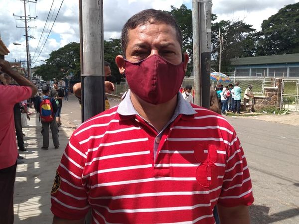[:es]Aumentó participación de electores en simulacro asegura dirigente del PSUV[:]