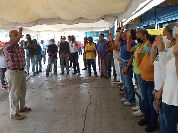 [:es]Juramentan Comando Magisterial por la Consulta Popular en Infante[:]