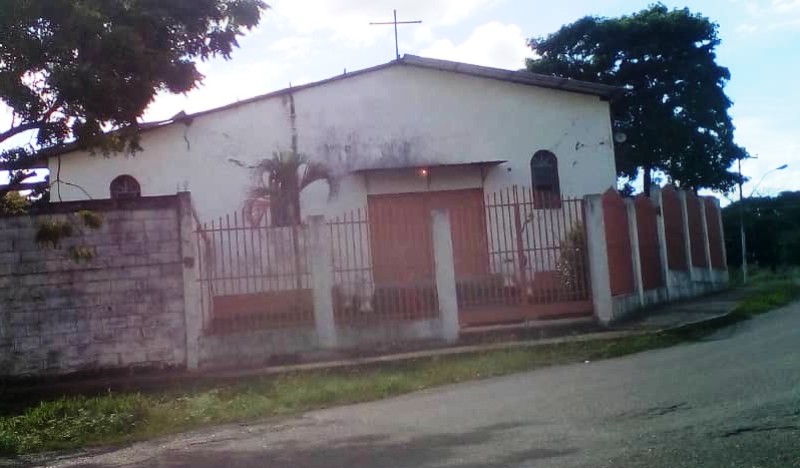 Templo parroquial visitado por el hampa