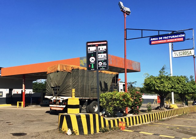 [:es]De un tubazo mataron a funcionario de la Digcim[:]