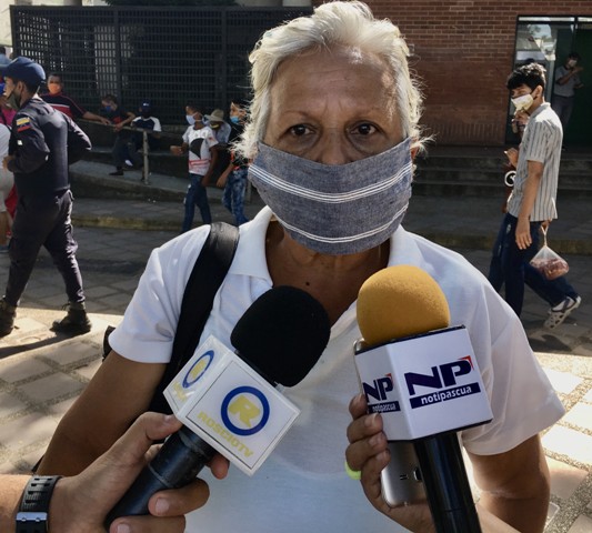 La amarilla es terrible y está ocasionando daño a algunas personas, y uno no tiene para comprar una harina pan”. Expresó Yaurí Rendón