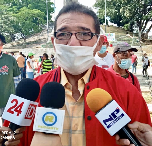 [:es]Vicerrector Juan Montenegro: “Estamos produciendo tecnología para lograr la Independencia y Soberanía Nacional”[:]