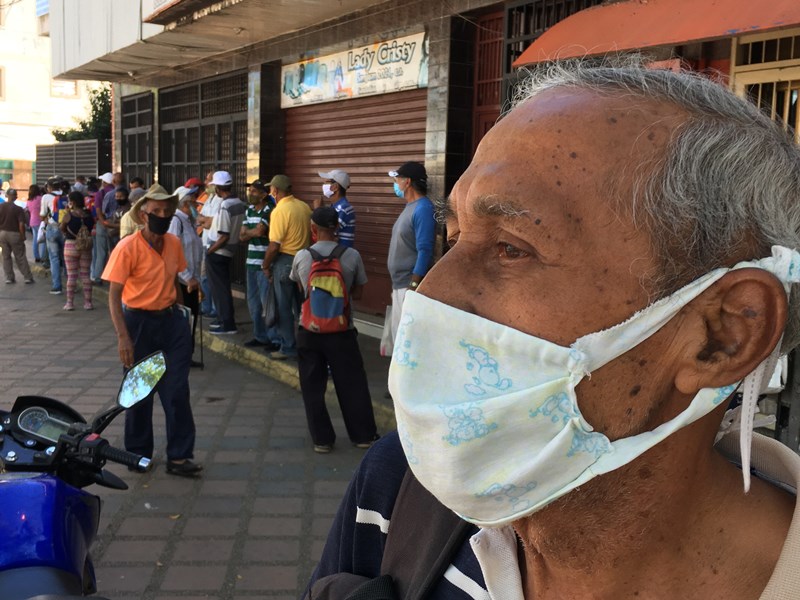 [:es]Capital Guariqueña cumple cuarentena radical aplicada por el Gobierno Nacional [:]